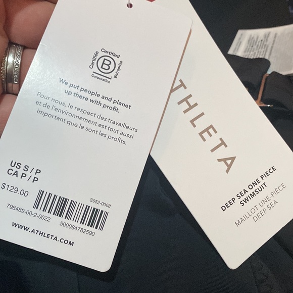 🖤 Athleta Deep Sea One Piece Swimsuit // Black - Picture 7 of 8